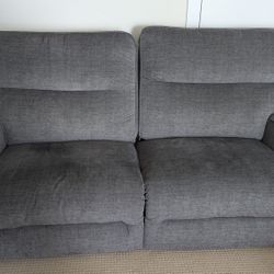 Power Reclining Loveseat/Couch - 84" - Benchcraft