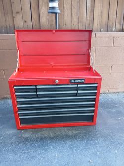 Husky tool box