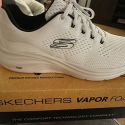 Skechers Vapor Foam Women’s Shoes