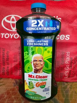Me. Clean multi-surface cleaner