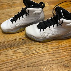 nike air jordan lift off gray size 10