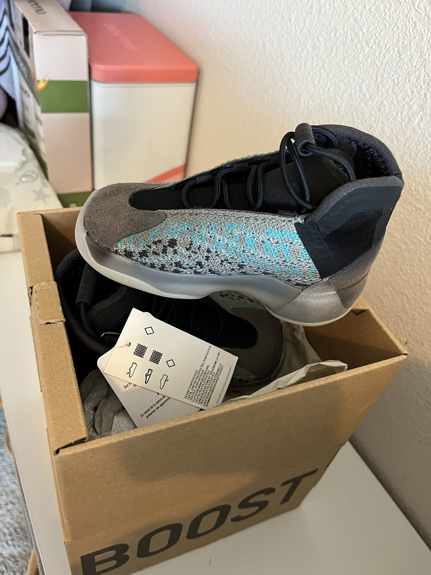 Adidas YZY QNTM BOOST