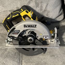 Dewalt Flexvolt Circular Saw Tool Only New Nuevo $180