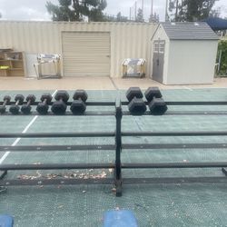 DUMBBELL RACK / DUMBBELLS