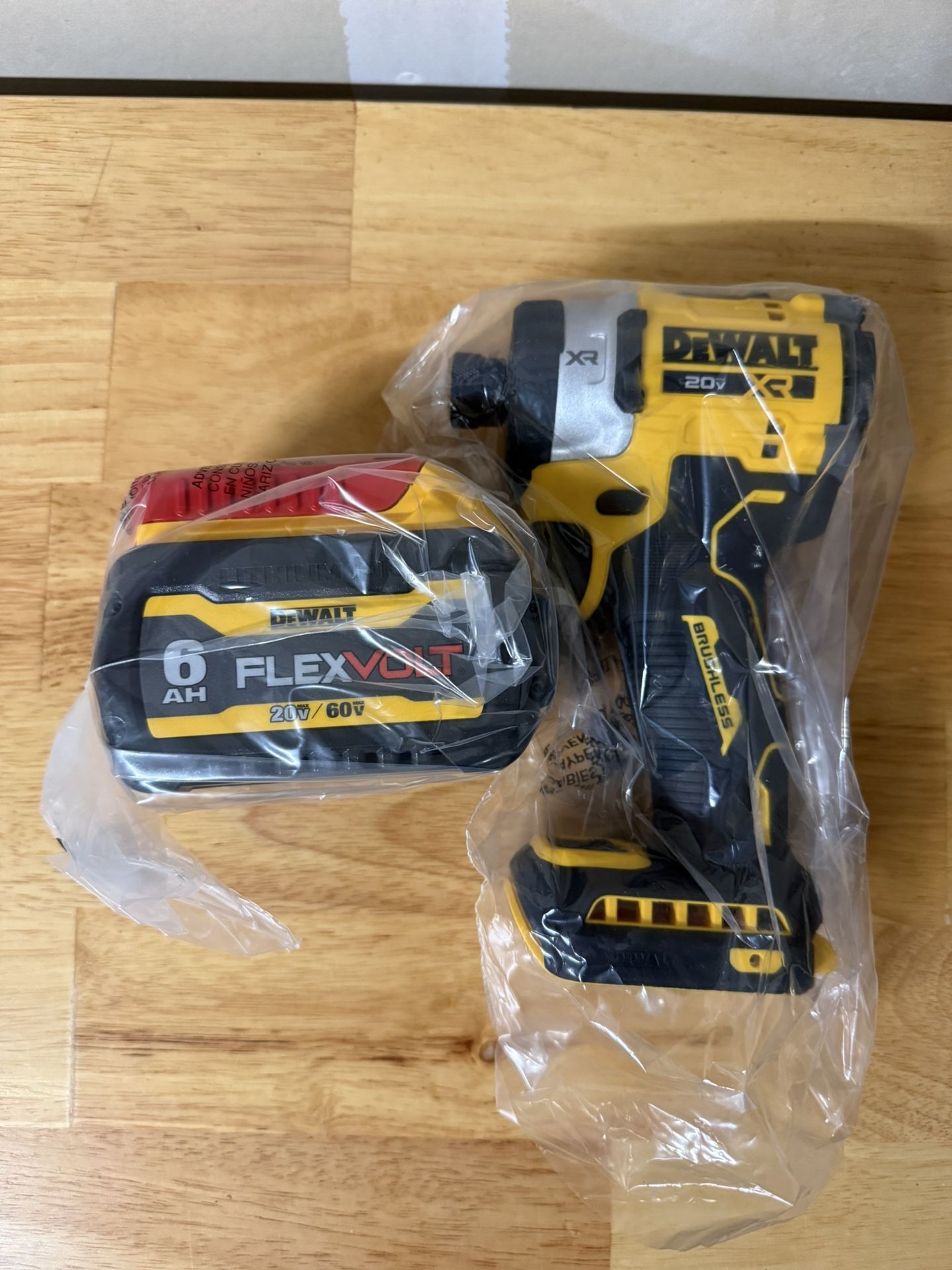 Dewalt Impact Driver Drill With 6ah Flexvolt Battery