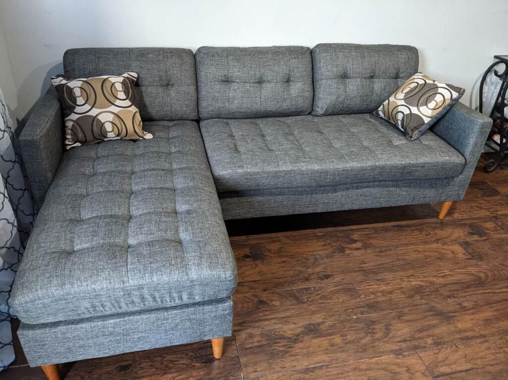 New 86x59 Sectional Couch / Free Delivery