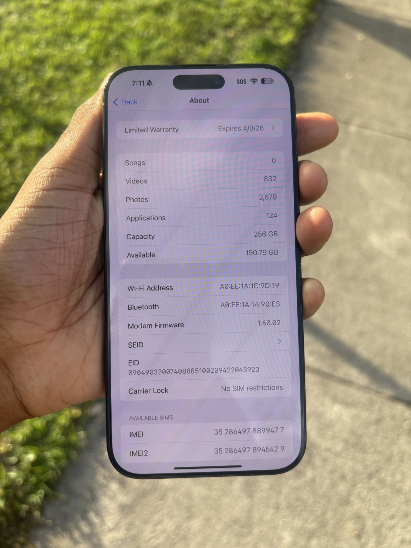 Unlocked iPhone 16 Pro Max Space Gray 