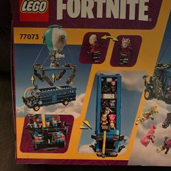 Lego Fortnite Battle Bus 77073
