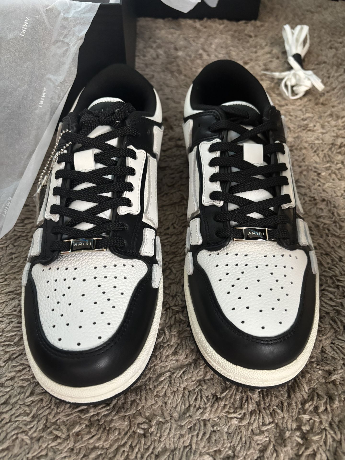 Amiri Skel Top Low Black/White - EU 41 (US 8)