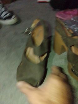 Ladies sandles
