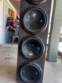 Planet audio 1500W each one