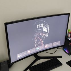 Monitor & Mini Gaming PC