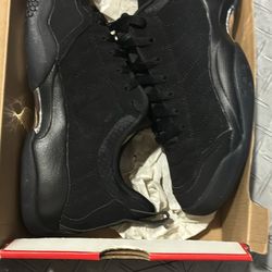 Nike air oscillates triple black 2017