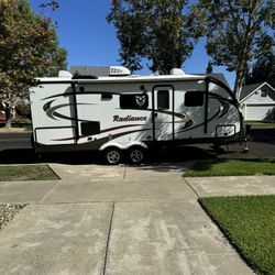 Radiance By Cruiser M-22RBDS
