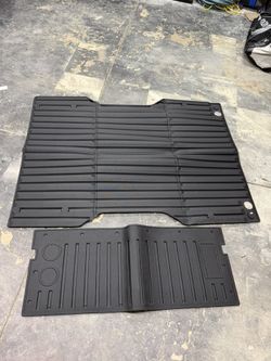 COMPATIBLE WITH 2024-2025 TOYOTA TACOMA 6FT BED MAT+TAILGATE MAT code below to anding page. L