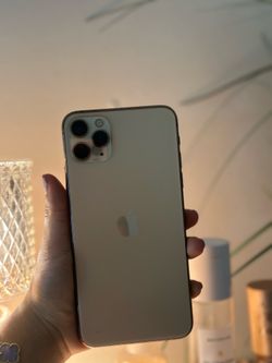 iPhone 11 Pro Max ( good  condition)