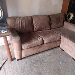 Couches Sectional 