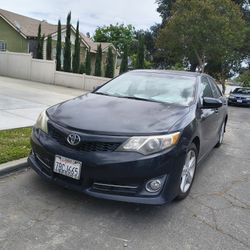 2013 Toyota Camry 