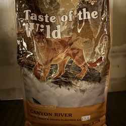 Taste of the wild Canyon river Feline recipe: Trout 5lbs
