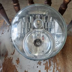 Harley Headlight,  7" Headlight For Touring Bikes