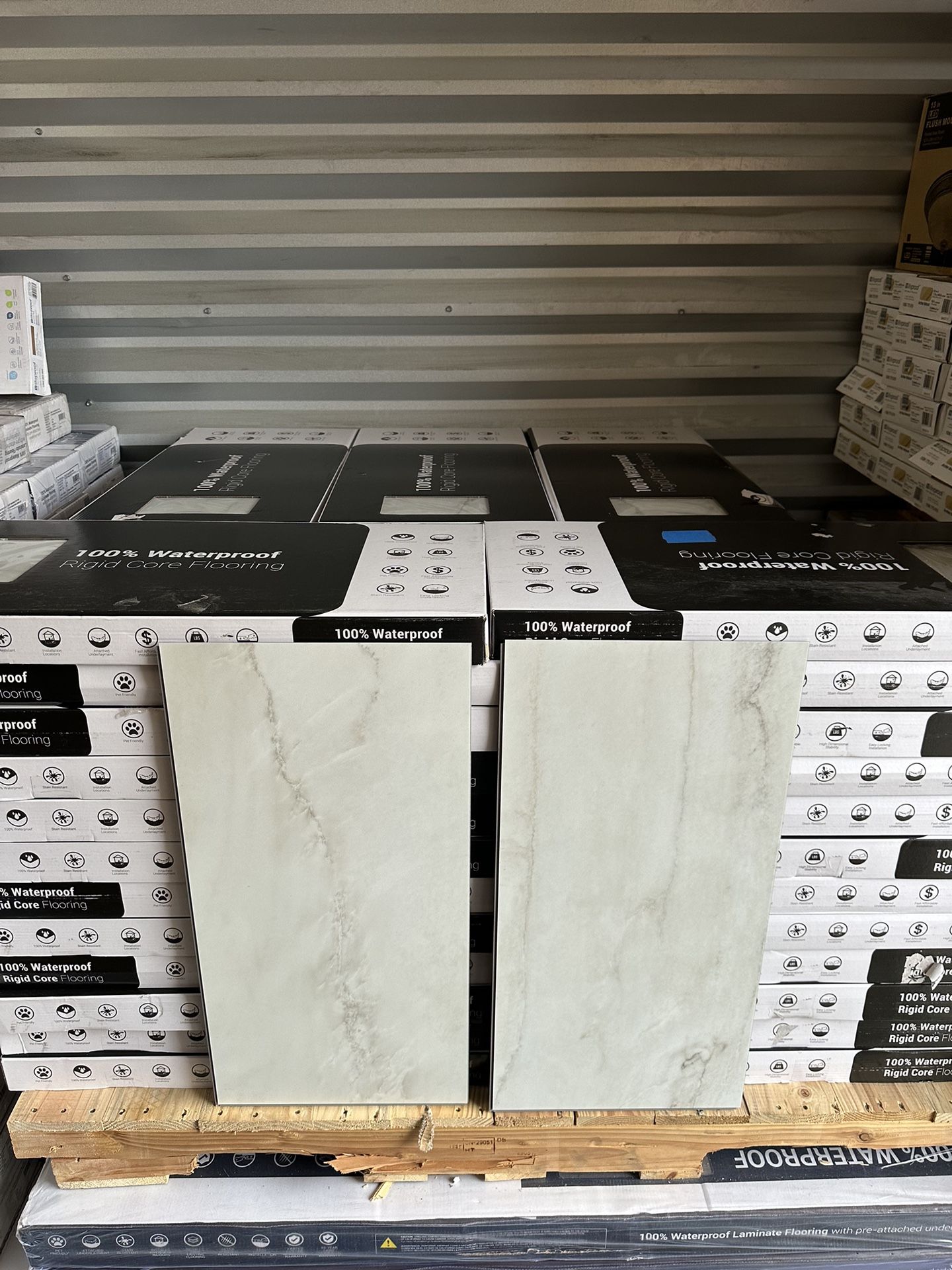 MSI Calacatta Consilio Click Lock Luxury Vinyl Tile Flooring for Sale