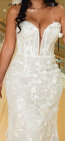 Luxury wedding dress