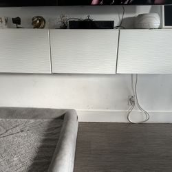 Floating TV Unit
