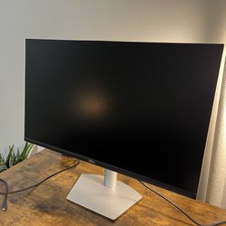 Dell 27” 4K UHD USB-C monitor