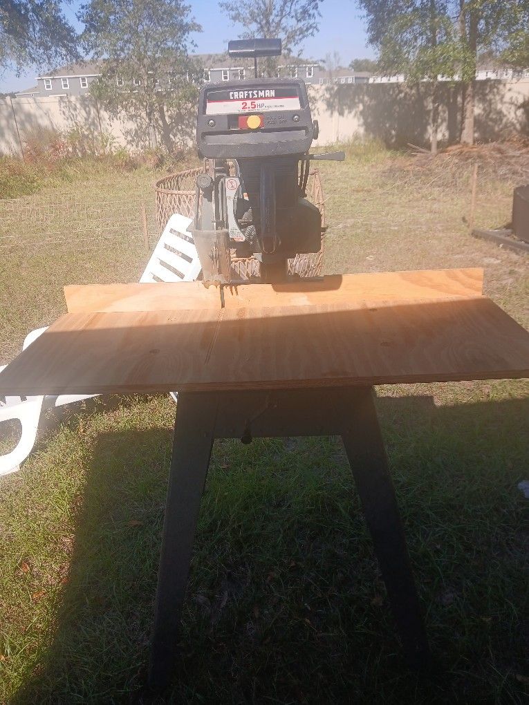 Craftsman 10" Radial Saw