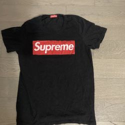 Medium Supreme Tee