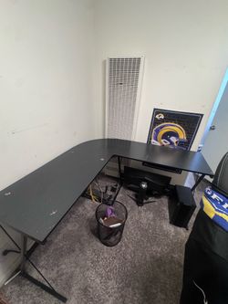 L DESK