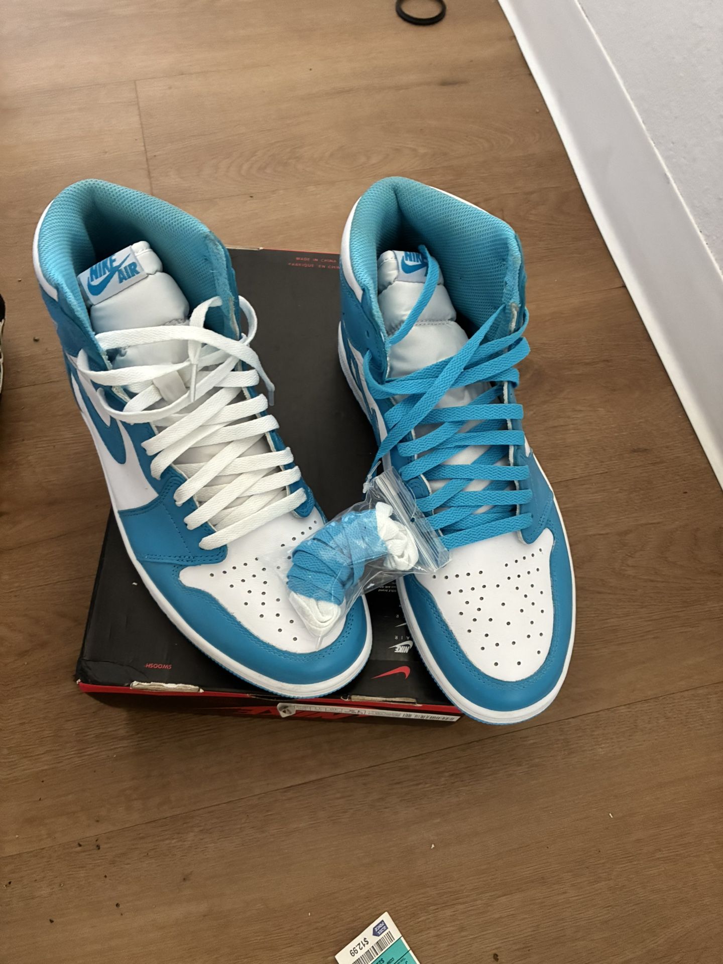 Jordan Retro 1s