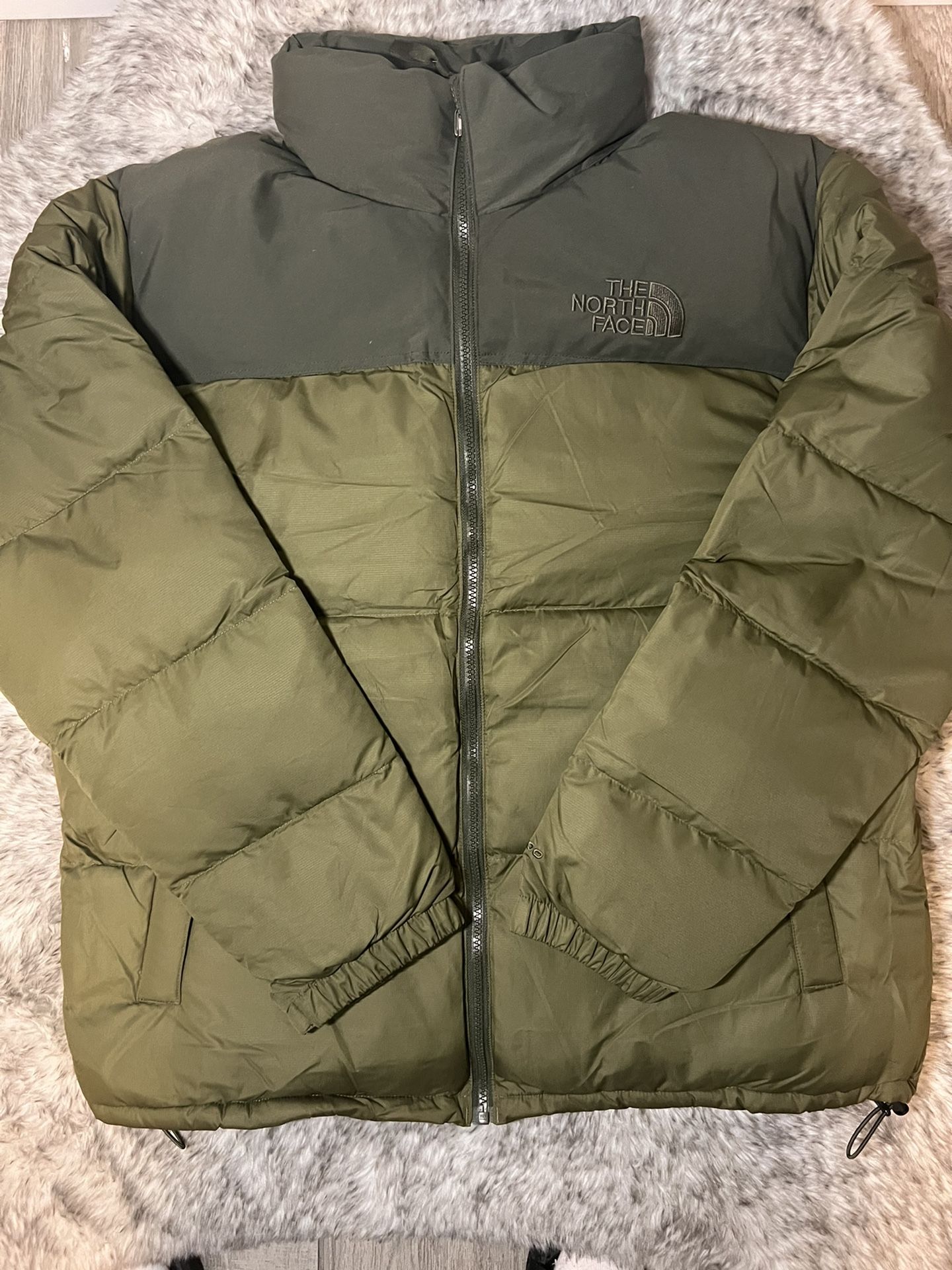 Size XL - The North Face 600 Nuptse Puffer Olive Green