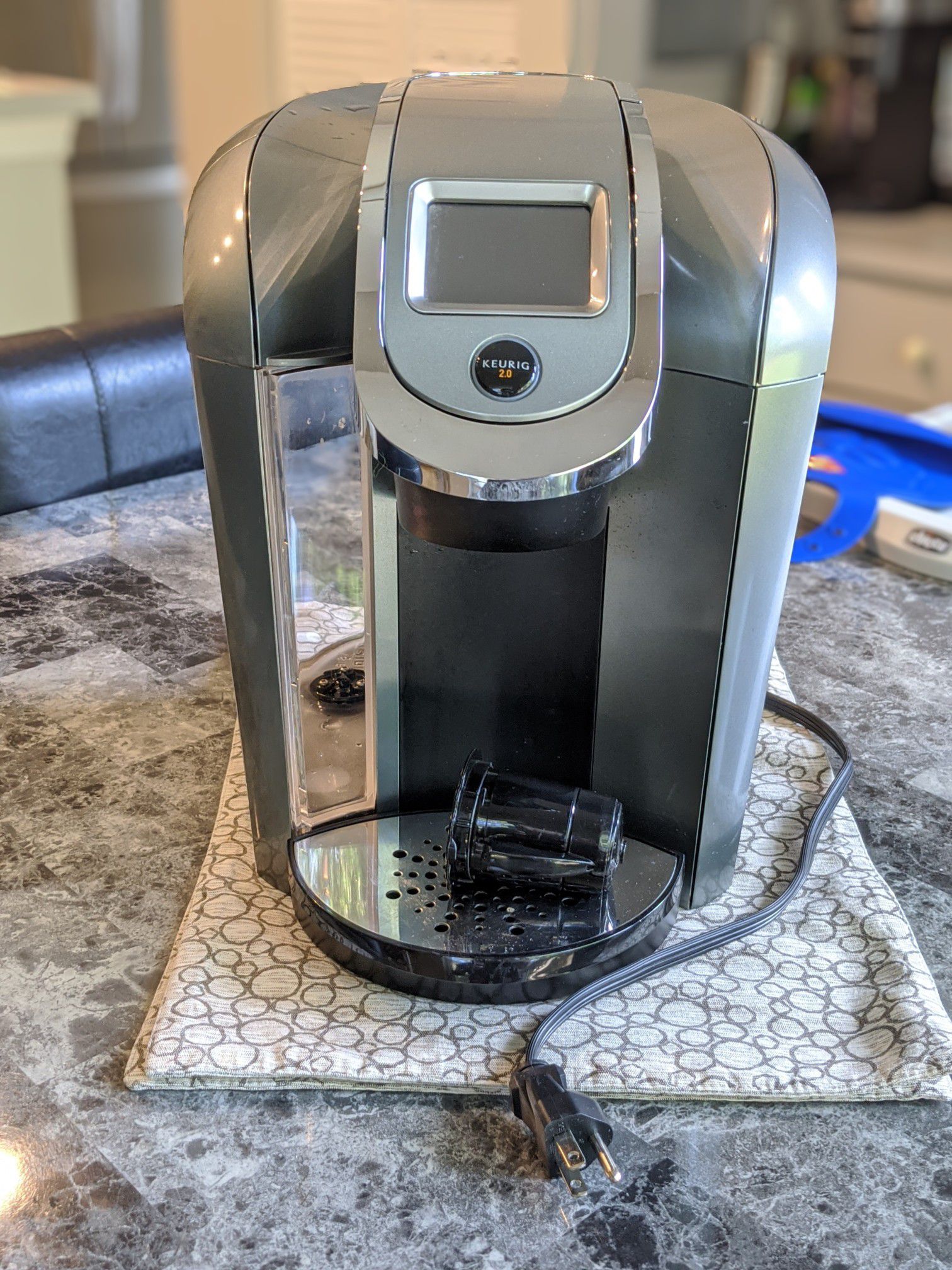 Keurig Hot 2.0 K525c Coffee Maker