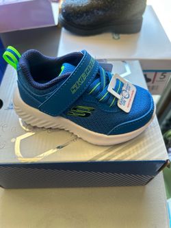 Shoes size 5