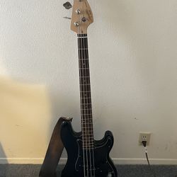 Squier Affinity Series Precision Bass