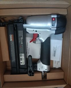 Porter-Cable 18-Gauge Brad Nailer Kit