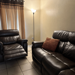 Broyhill Power Reclining Sofa – Good Condition, Dark Brown Leather - Winter Springs, FL