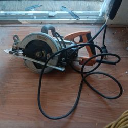 Ridgid Circular Saw  (Serrucho)