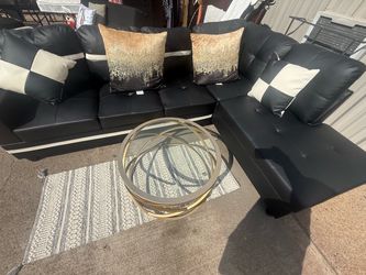 Round table $25