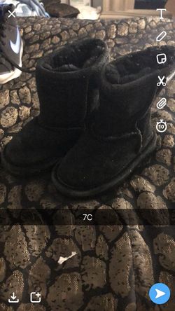 Bearpaw girl boots. Size 7