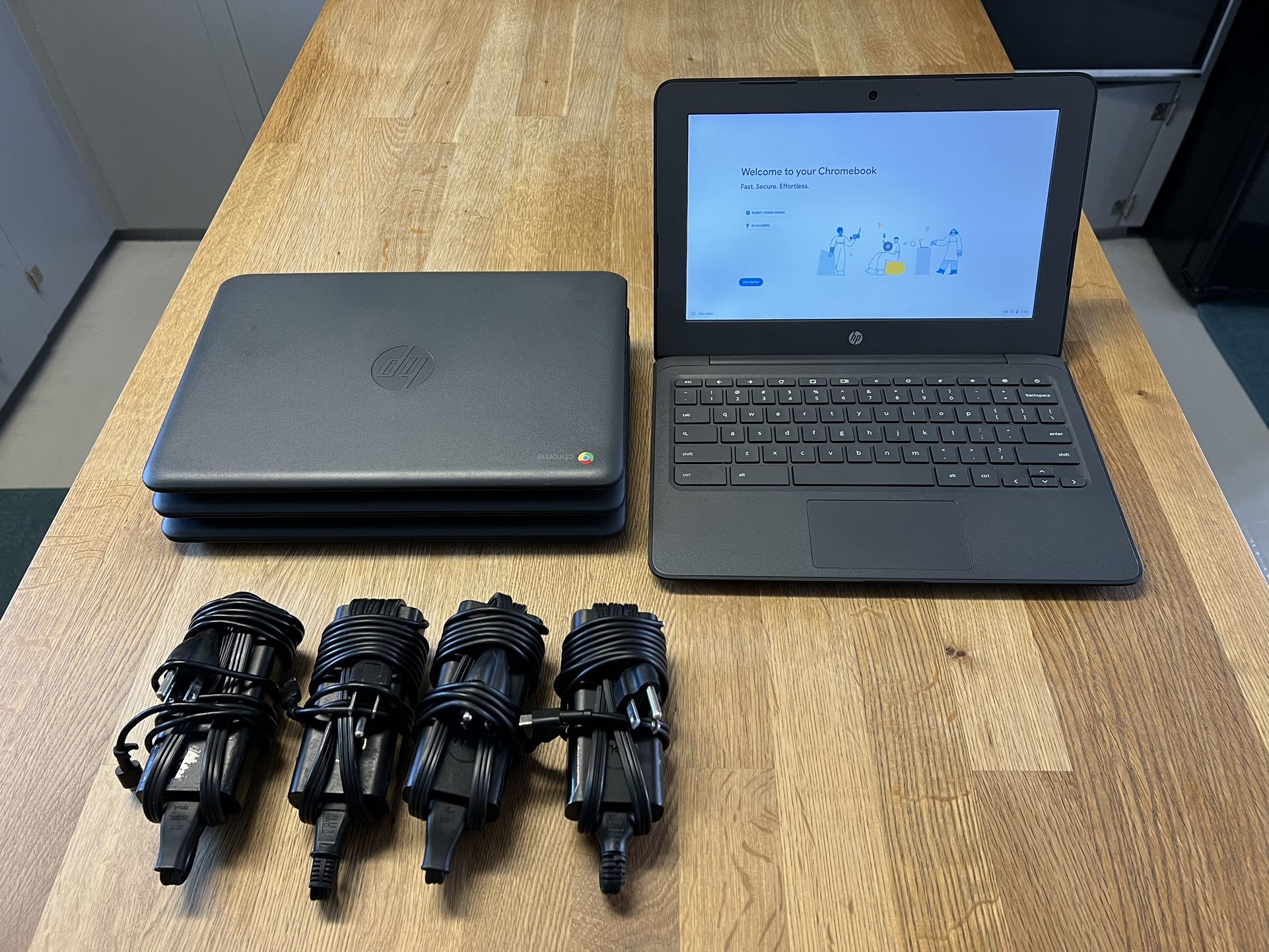 2019 HP Chromebook 11 Laptops - $30 Each / Charger Included / 4 Available 