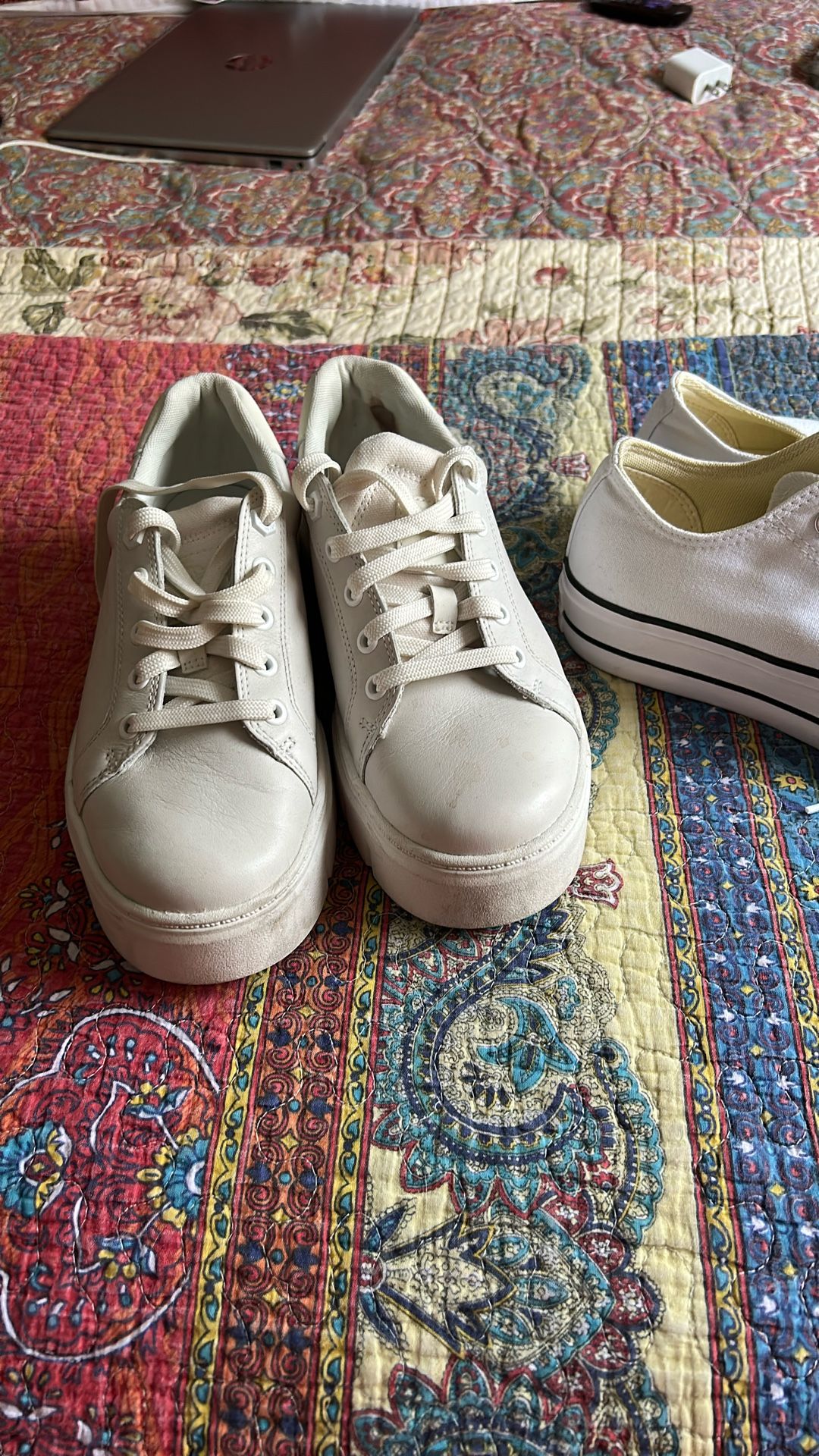 Timberlands Women’s Sneakers And Converse