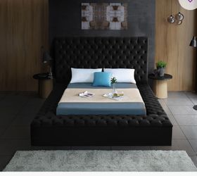 Kingsize Storage bed