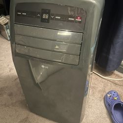 LG Air Conditioner 
