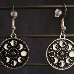 Moon Earrings 