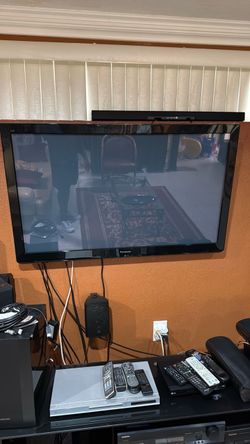 Panasonic 50-Inch 720p 600 Hz Plasma HDTV