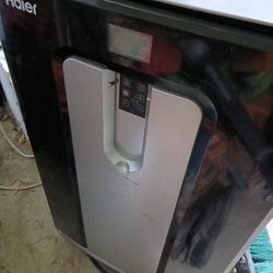 Haier Air Conditioner With Dehumidifier 