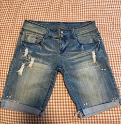 Women’s Almost Famous Bermuda Shorts