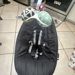 4Moms Mamaroo Multi Motion Baby Swing 
